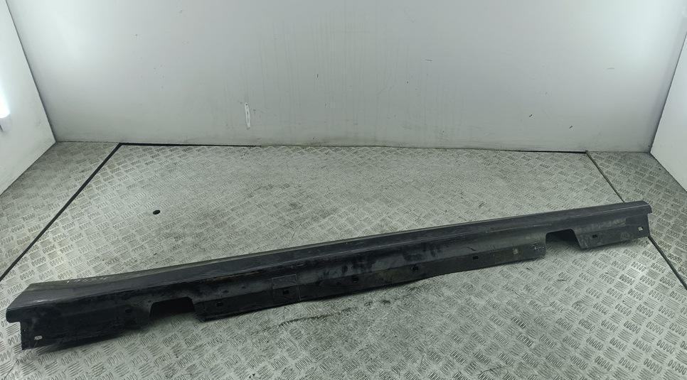 Накладка на порог наружная правая BMW 3 E90/E91/E92/E93 2005, чёрный, универсал