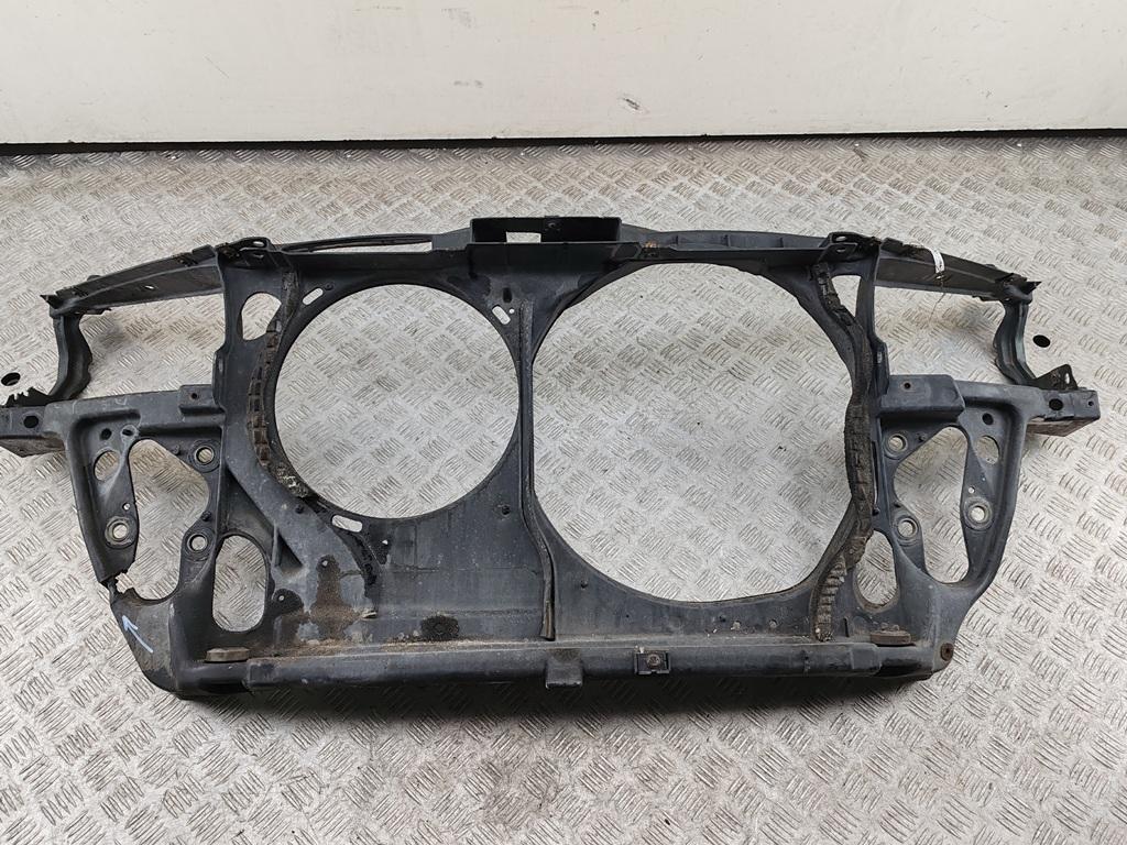 Рамка радиатора Volkswagen Passat B5 1998, 1.9 л., дизель, МКПП, зелёный, универсал, 3B0805594M