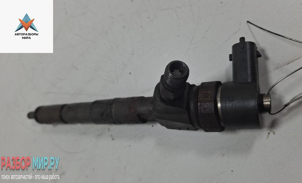 форсунка Alfa Romeo 159 1 поколение 2006, 2.4 л., дизель, АКПП, серый, универсал, 044511021301 - фото №1