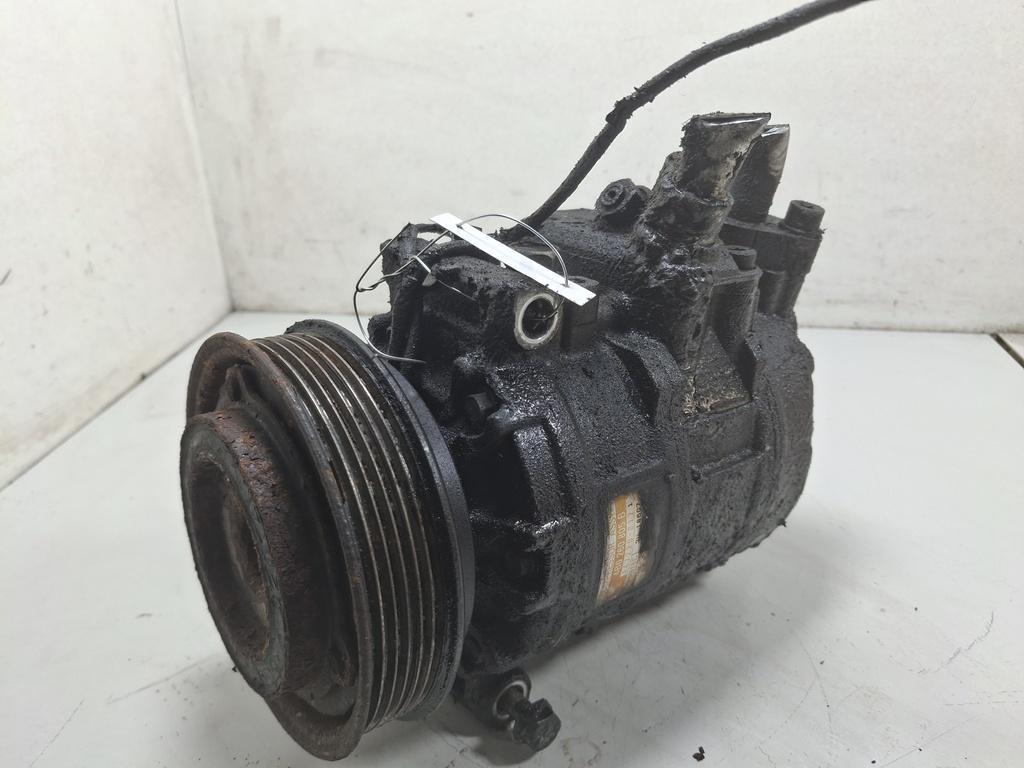 компрессор кондиционера Audi A6 C5 1999, 2.4 л., бензин, 4B0260805B