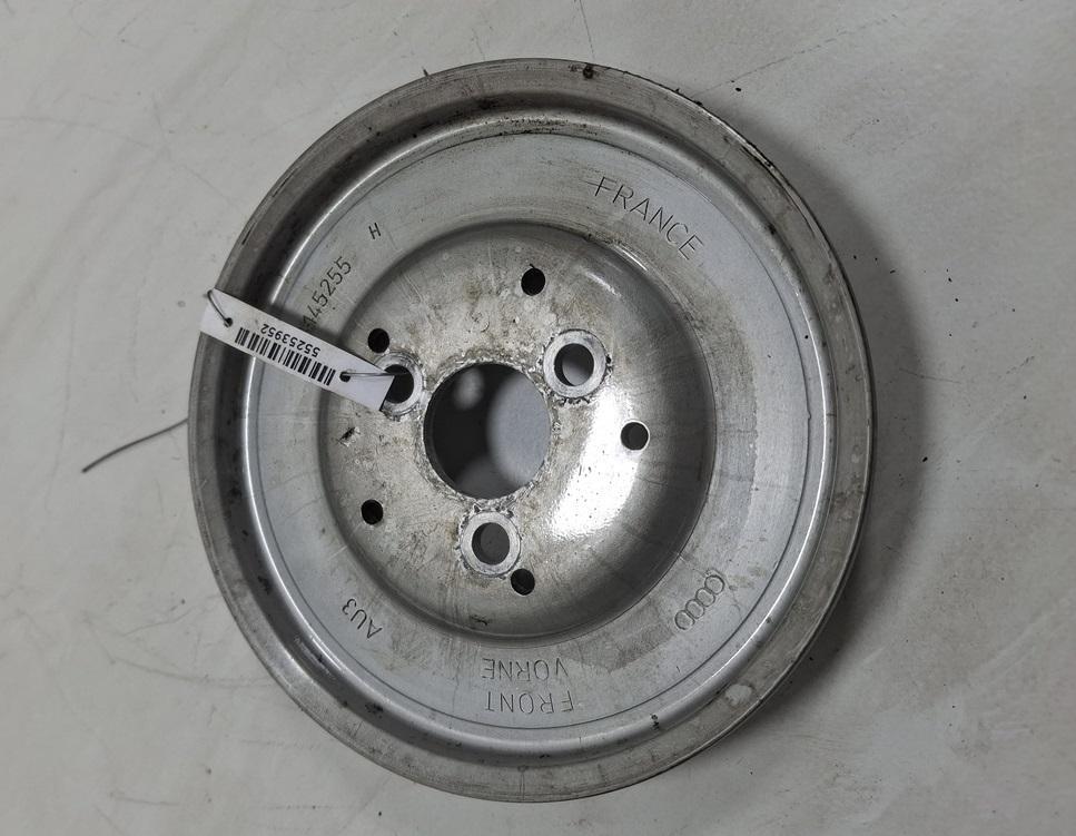 шкив насоса гидроусилителя Audi A4 B5 1997, 2.6 л., бензин, МКПП, красный, седан, 078145255H