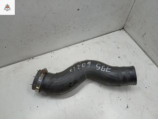 патрубок интеркулера Opel Zafira 2 поколение (B) [рестайлинг] 2008, 1.9 л., дизель, МКПП, серый, минивэн, 55557037