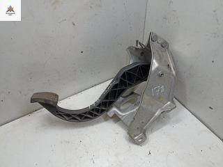 педаль сцепления Opel Combo 3 поколение (C) [рестайлинг] 2005, 1.7 л., дизель, МКПП, синий, фургон, 9156593