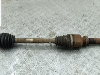 полуось передняя правая (приводной вал, ШРУС) Renault Scenic 2 поколение 2003, 2.0 л., бензин, АКПП, серый, минивэн, 8200216625