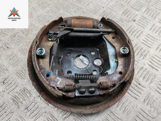 защитный кожух тормозного механизма Chevrolet Spark M300 2010, 1.2 л., бензин, МКПП, красный, хетчбэк 5 дв.