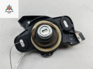 кнопка открытия багажника Opel Vectra C 2003, 1.8 л., бензин, МКПП, серый, седан, 9180101