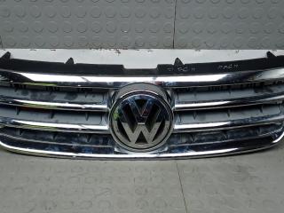 решетка радиатора Volkswagen Touareg 1 поколение 2004, 2.5 л., дизель, АКПП, внедорожник 5 дв.