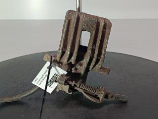 суппорт задний правый Audi A4 B7 2004, цвет