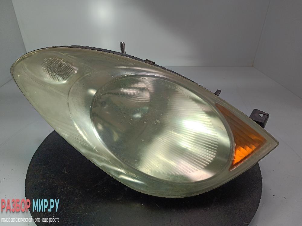 фара правая Nissan Note E11 2007, цвет, 260109U10A - фото №1