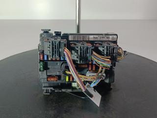 блок предохранителей Peugeot 207 1 поколение 2008, цвет, 9667199780