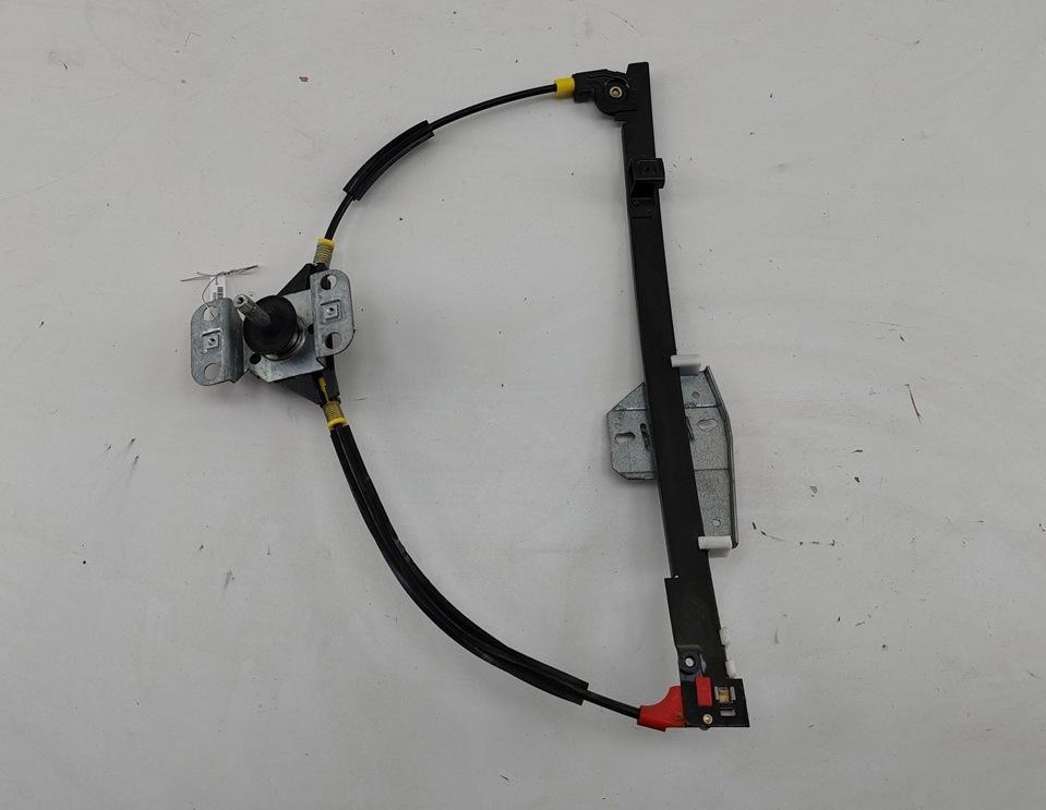 стеклоподъемник задний правый Volkswagen Passat B4 1996, 1.9 л., дизель, МКПП, зелёный, универсал, 3A0639402F
