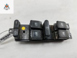 кнопка стеклоподъемника переднего левого Volkswagen Bora 1 поколение 2000, 2.0 л., бензин, МКПП, синий, универсал, 1J4959857B