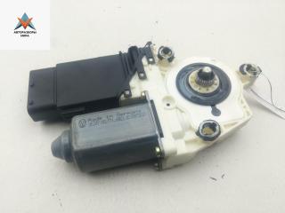 моторчик стеклоподъемника передний левый Volkswagen Golf 4 поколение 2002, 1.6 л., МКПП, хетчбэк 5 дв., 1C1959801A