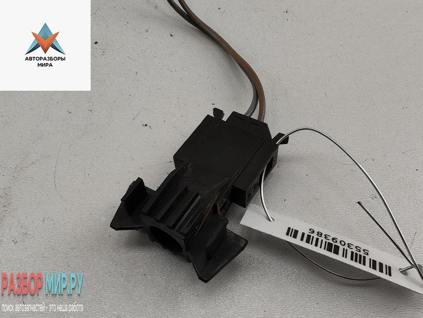 подсветка номера Volkswagen Transporter T4 1992, 2.4 л., дизель, МКПП, серый, микроавтобус, ULO75370 - фото №1