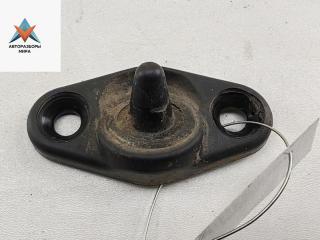 ответная часть (скоба) замка двери Volkswagen Caddy 3 поколение 2006, 1.9 л., дизель, АКПП, серый, фургон, 2K0843843