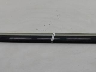 молдинг двери задней правой Volkswagen Passat B7 2013, 2.0 л., дизель, МКПП, чёрный, универсал, 3AA854950A