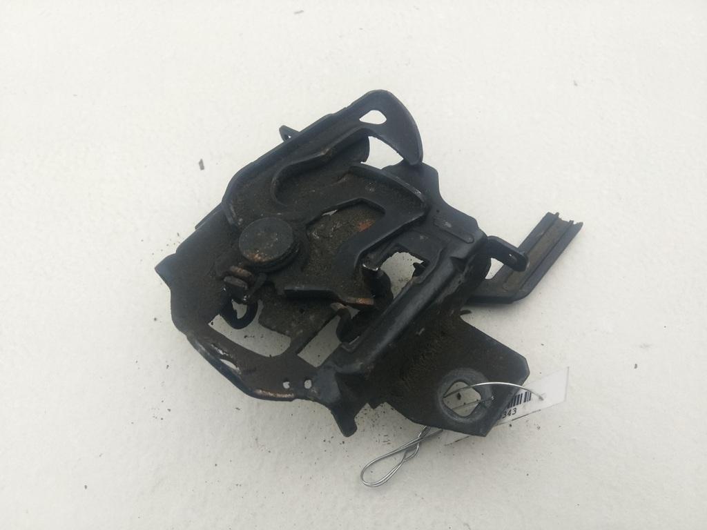 замок капота Volkswagen Passat B5 1997, 1.9 л., дизель, МКПП, красный, универсал, 3B0823509K