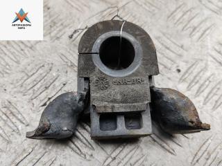 крепление стабилизатора / втулки стабилизатора Nissan Qashqai 1 поколение [рестайлинг] 2013, 1.5 л., дизель, МКПП, красный, внедорожник 5 дв.