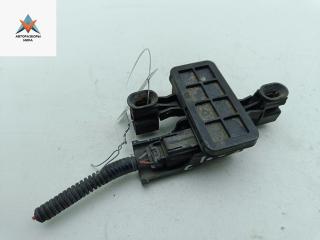 датчик давления в шине Renault Laguna 2 поколение 2004, 1.8 л., бензин, МКПП, чёрный, хетчбэк 5 дв., 8200027883