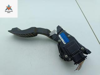 педаль Renault Laguna 2 поколение 2004, 1.8 л., бензин, МКПП, чёрный, хетчбэк 5 дв., 8200003392