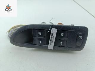 блок управления стеклоподъемниками Renault Laguna 2 поколение 2004, 1.8 л., бензин, МКПП, чёрный, хетчбэк 5 дв., 8200018985A