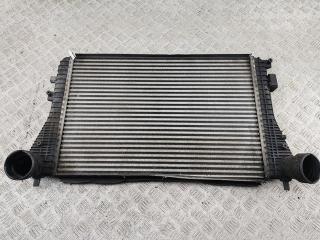 радиатор интеркулера Audi A3 8P 2003, 1.9 л., дизель, МКПП, чёрный, хетчбэк 3 дв.