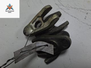 крепление форсунки Renault Laguna 2 поколение [рестайлинг] 2005, 1.9 л., дизель, МКПП, серый, универсал