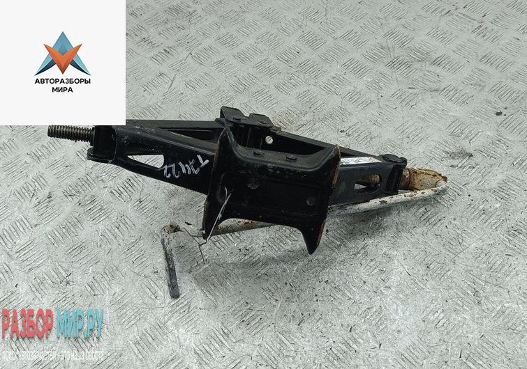 домкрат Citroen Jumpy 2 поколение 2010, 1.6 л., дизель, МКПП, белый, фургон - фото №1