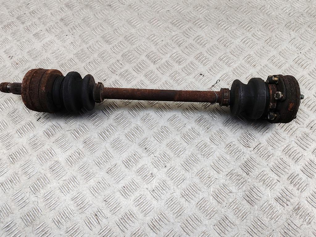 полуось задняя (приводной вал, ШРУС) Mercedes-Benz 190 W201 1989, 2.0 л., бензин, МКПП, красный, седан