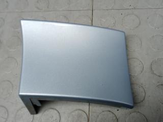 ус под фонарь левый Skoda Yeti 1 поколение 2012, 2.0 л., дизель, МКПП, внедорожник 5 дв., 5L6813345