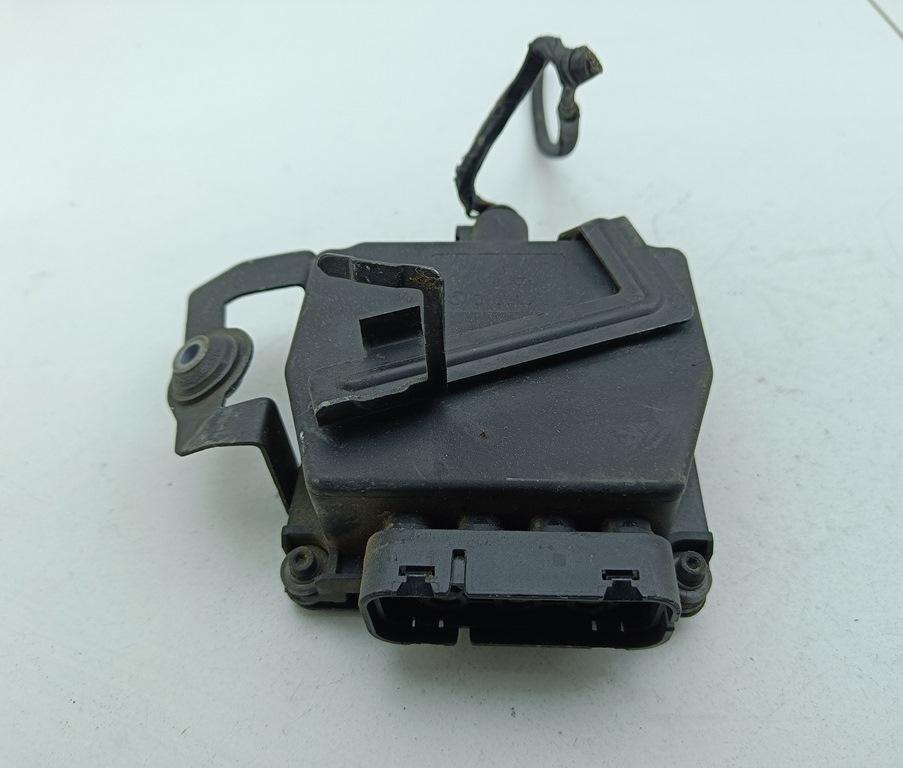 клапан управления турбиной (актуатор) Audi A3 8P 2003, 1.9 л., дизель, МКПП, чёрный, хетчбэк 3 дв., 6Q0906625