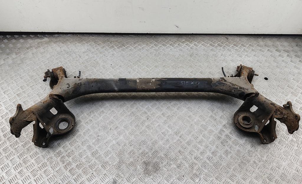 подрамник передний Peugeot 307 2003, 1.6 л., бензин, МКПП, синий, хетчбэк 3 дв.