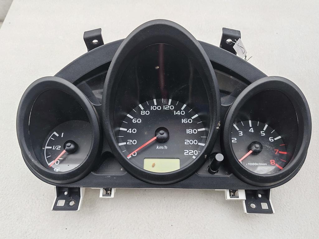 приборная панель Mitsubishi Colt 6 поколение (Z20/Z30) 2005, 1.3 л., бензин, МКПП, синий, хетчбэк 5 дв. - фото №1