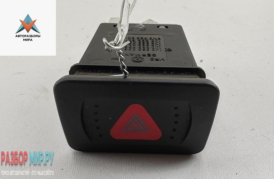 кнопка аварийной сигнализации Volkswagen Bora 1 поколение 2003, 2.0 л., бензин, МКПП, серый, седан, 1J1953235J - фото №1