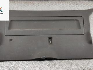 обшивка крышки багажника Mercedes-Benz Vito 2001, 2.2 л., дизель, МКПП, чёрный, микроавтобус