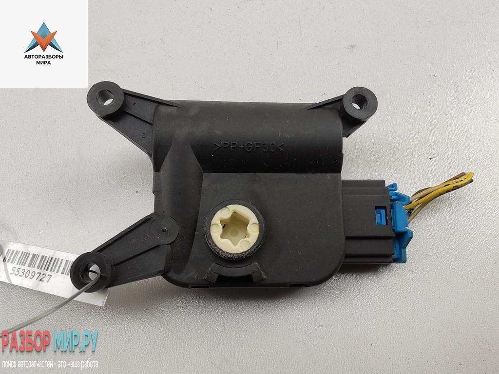 моторчик заслонки печки Volkswagen Passat B6 2008, 1.9 л., дизель, МКПП, красный, универсал, 3C0907530E - фото №1