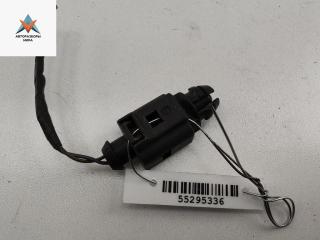 датчик температуры Volkswagen Golf 5 поколение 2005, 1.4 л., бензин, МКПП, серый, хетчбэк 5 дв., 8Z0820335