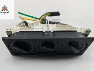 блок управления печки / климат-контроля Volkswagen Golf 4 поколение 1998, 1.4 л., бензин, МКПП, серый, хетчбэк 5 дв., 1J0820045F