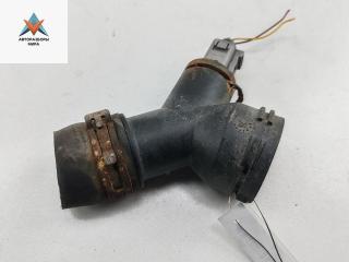 фланец (тройник) системы охлаждения Volkswagen Golf 5 поколение 2005, 1.4 л., бензин, МКПП, серый, хетчбэк 5 дв., 1K0122291AE