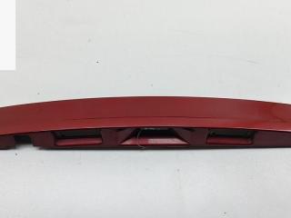 накладка подсветки номера Nissan Qashqai 1 поколение [рестайлинг] 2013, 1.5 л., дизель, МКПП, красный, внедорожник 5 дв., 90810JD0