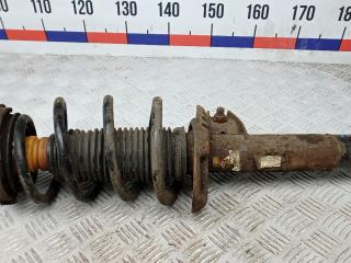 Стойка Skoda Yeti 1 поколение 2011, 2.0 л., дизель, МКПП, внедорожник 5 дв.