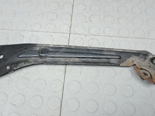 крепление фары левой Skoda Yeti 1 поколение [рестайлинг] 2013, 2.0 л., дизель, МКПП, внедорожник 5 дв.