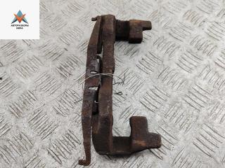 скоба суппорта Volkswagen LT 2 поколение 2005, 2.5 л., дизель, МКПП, синий, микроавтобус