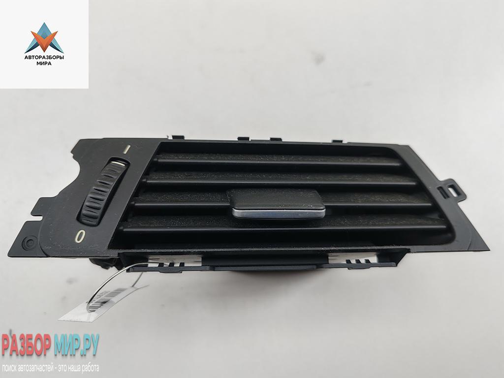 дефлектор обдува салона BMW 3 серия E90/E91/E92/E93 2005, 2.0 л., бензин, МКПП, чёрный, универсал, 64226922633 - фото №1