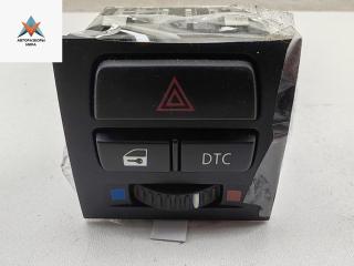 кнопка аварийной сигнализации BMW 3 серия E90/E91/E92/E93 2005, 2.0 л., бензин, МКПП, чёрный, универсал, 9132421