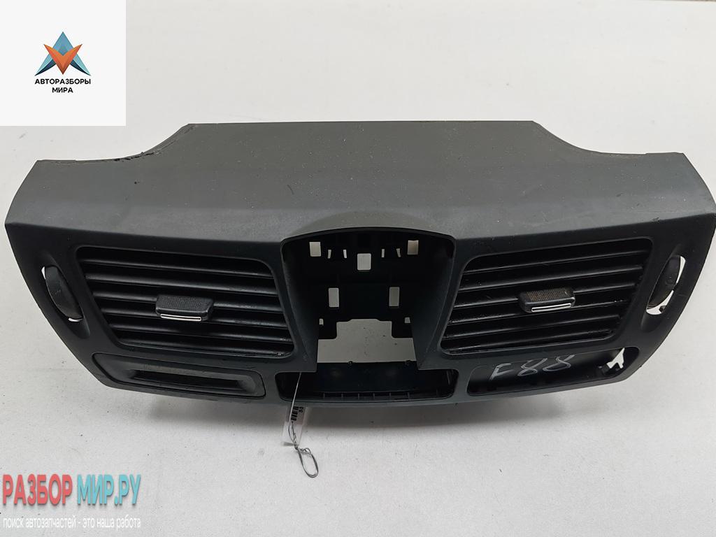 дефлектор обдува салона Renault Laguna 3 поколение 2008, 2.0 л., дизель, АКПП, чёрный, универсал - фото №1