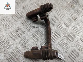 скоба суппорта Ford Focus 1 поколение [рестайлинг] 2004, 1.6 л., i, бензин, МКПП, серый, универсал