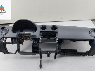 панель передняя салона (торпедо) Mitsubishi Colt 6 поколение (Z20/Z30) 2005, 1.3 л., бензин, МКПП, синий, хетчбэк 5 дв.