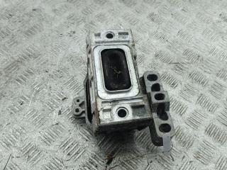 подушка крепления двигателя Volkswagen Bora 1 поколение 2003, 2.0 л., бензин, МКПП, серый, седан