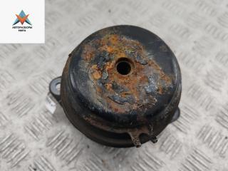 подушка крепления двигателя Volkswagen Golf 3 поколение 1997, 1.8 л., бензин, АКПП, зелёный, хетчбэк 5 дв.